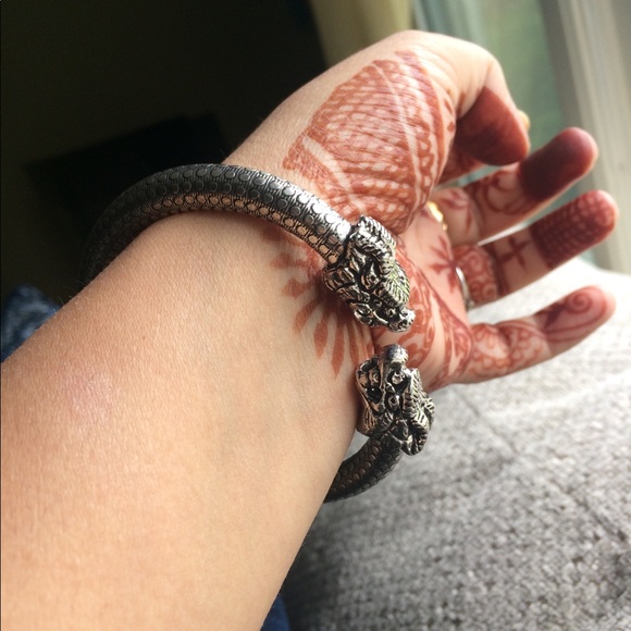 Vintage Viking Lion Head Bracelet - Picture 3 of 6